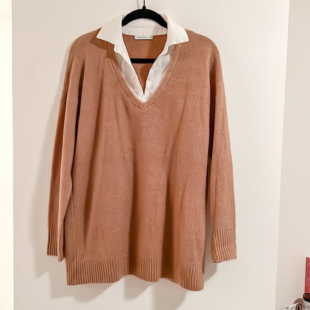 Tan sweater with white collared shirt neckline. Oversized fit. EUC.